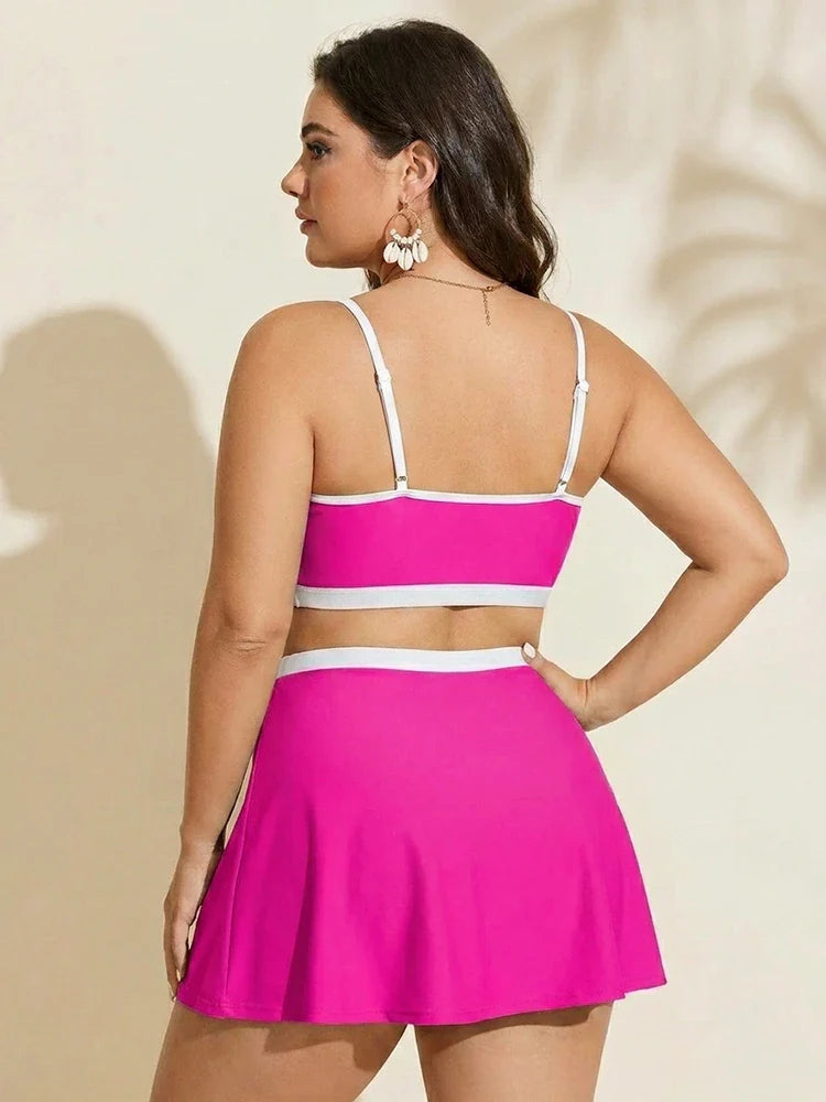 Set mare due pezzi con scollo a U e gonna spacco colorblock
