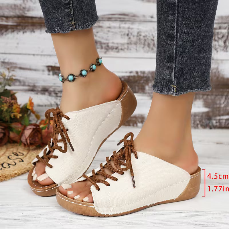 Oasi Lace-Up Sandals