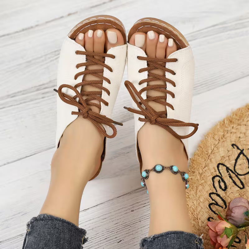 Oasi Lace-Up Sandals